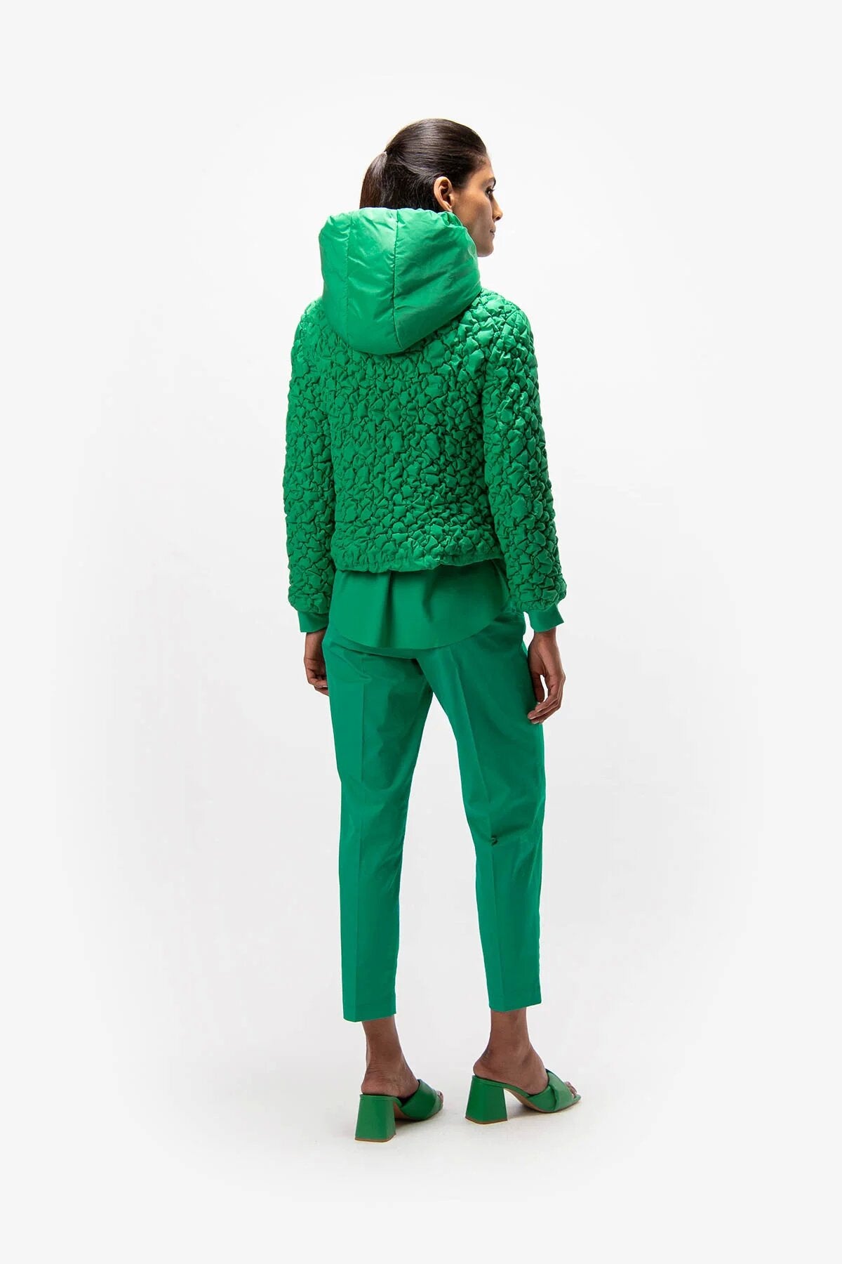 立体绗缝连帽夹克