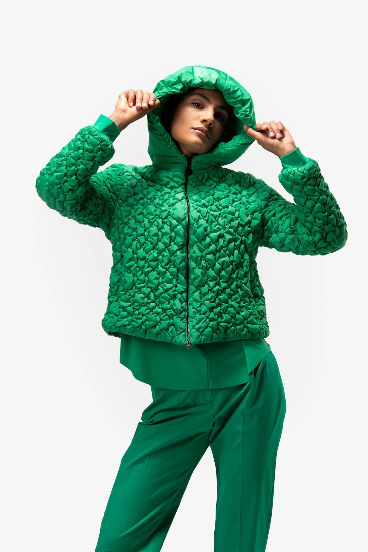 立体绗缝连帽夹克