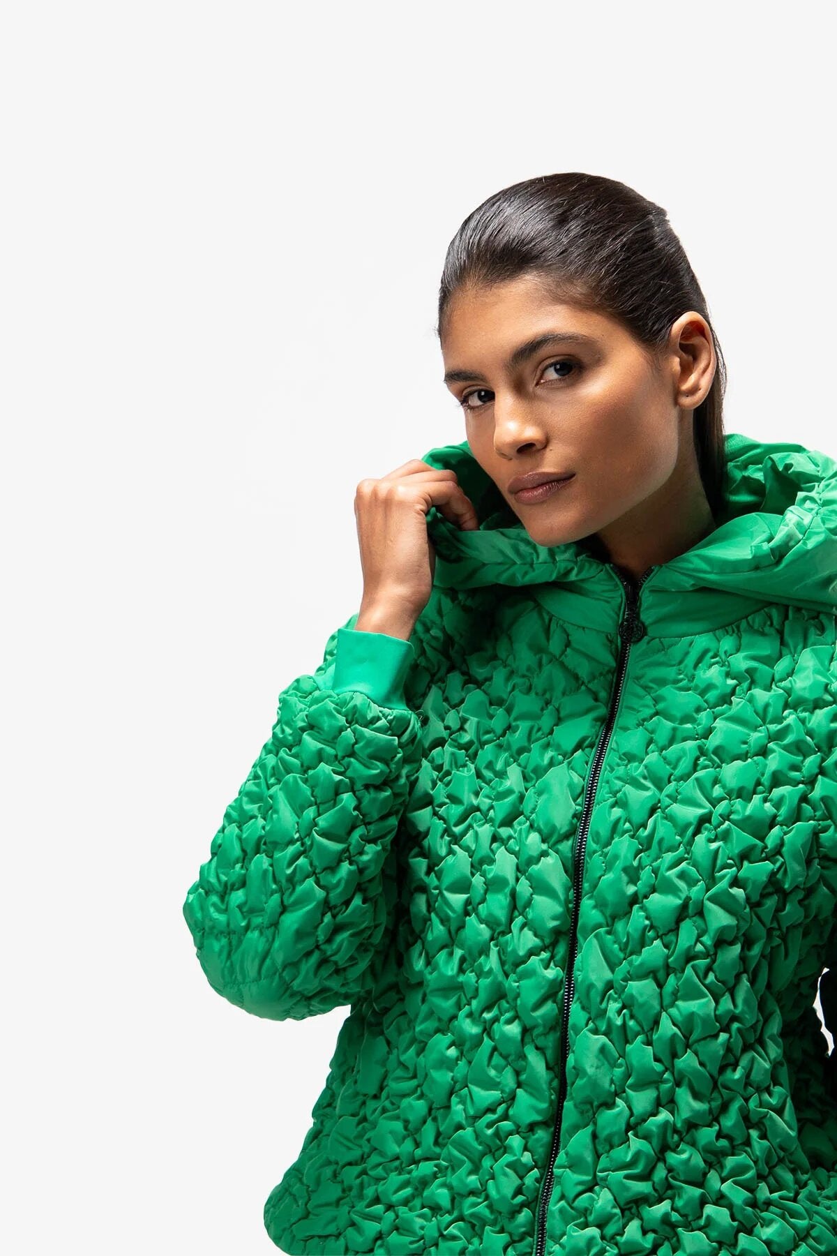 立体绗缝连帽夹克