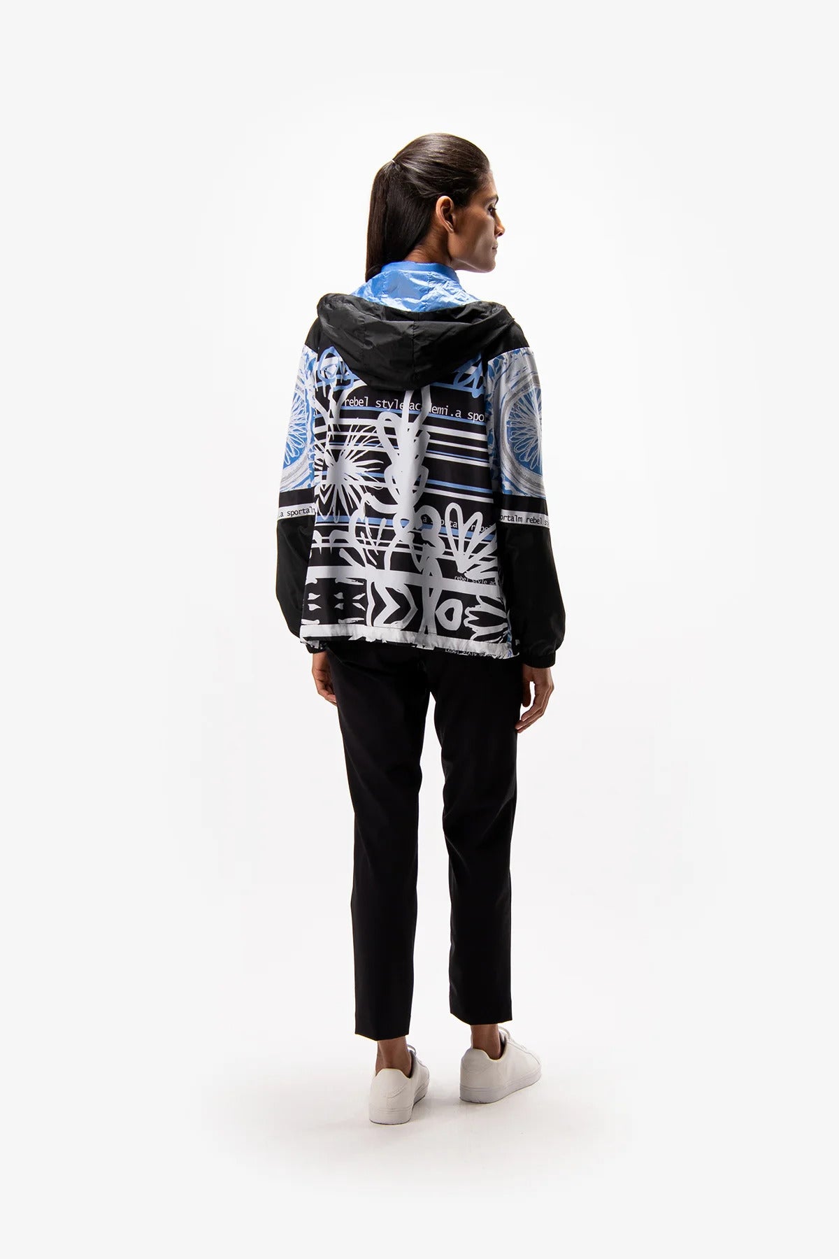 Outdoor Jacket with Hood And Extra Quilted Vest
