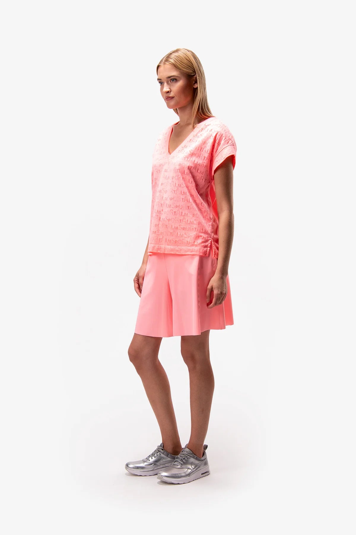 鬆緊腰鰴標圖案休閒短褲