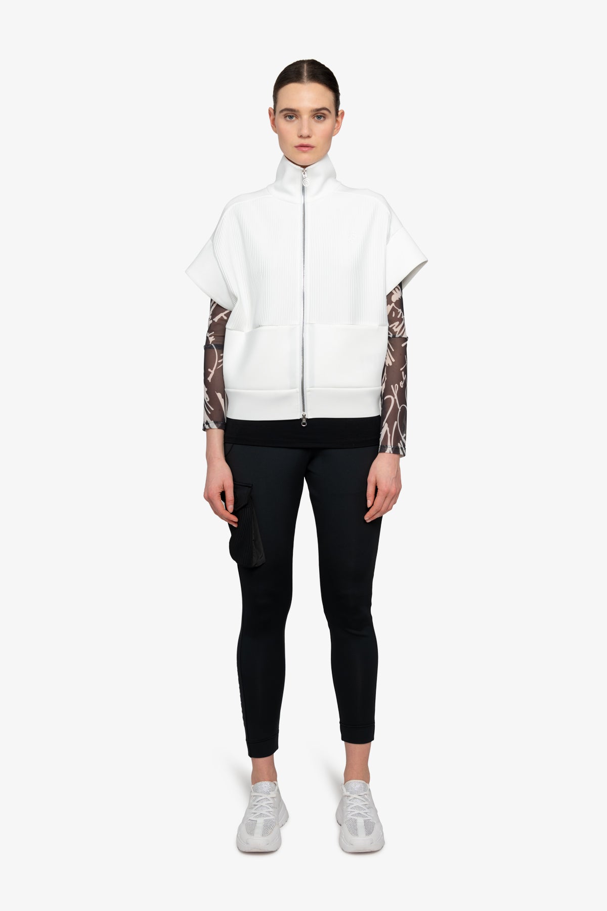 落肩袖立领拉链马甲