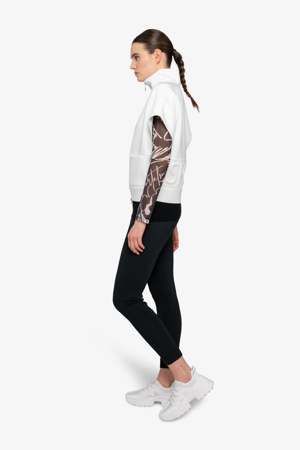 落肩袖立领拉链马甲