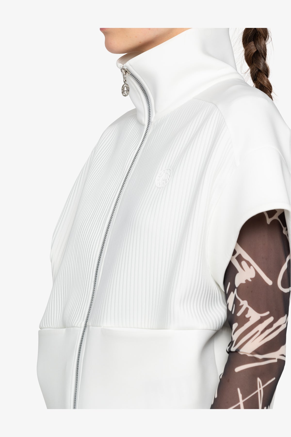 落肩袖立领拉链马甲