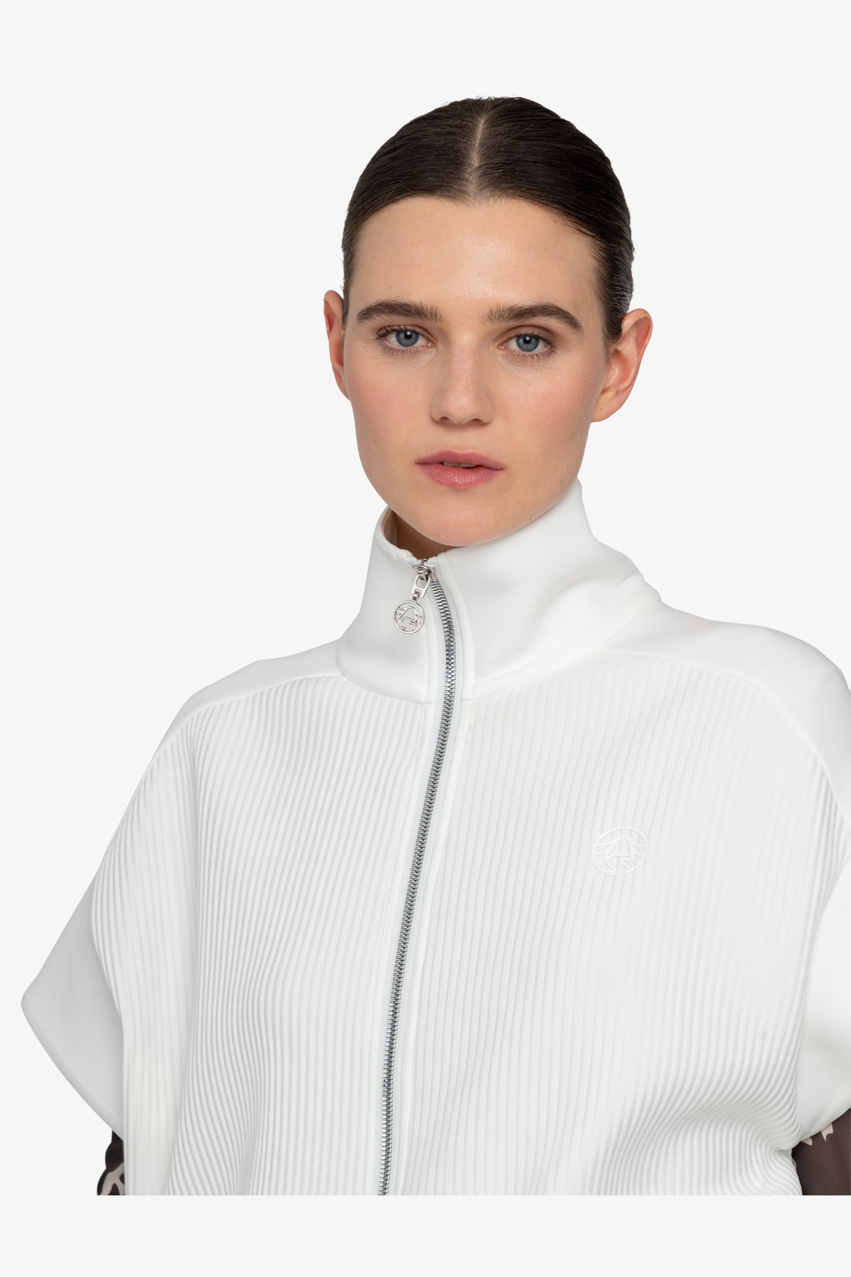 落肩袖立领拉链马甲