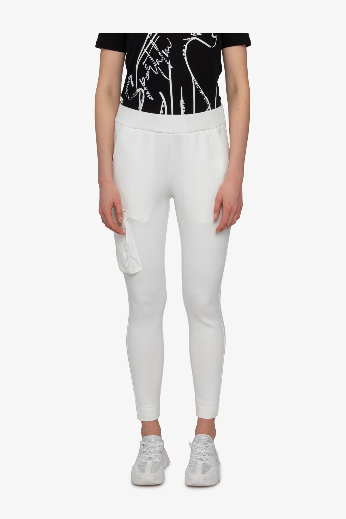 大贴袋松紧腰休闲裤