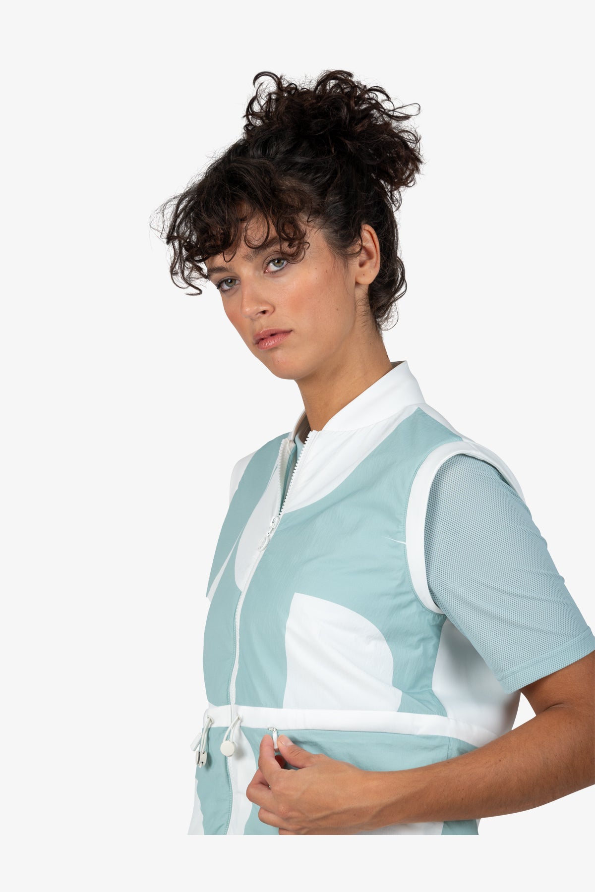 抽繩腰印字馬甲