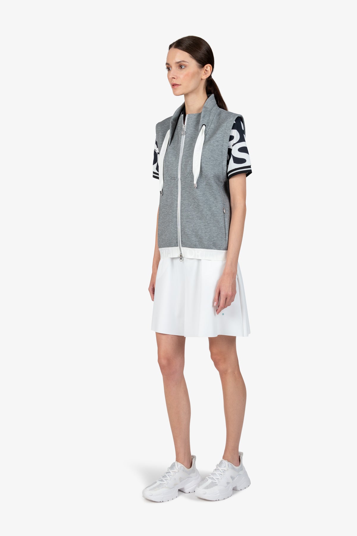 抽繩立領拉鏈馬甲