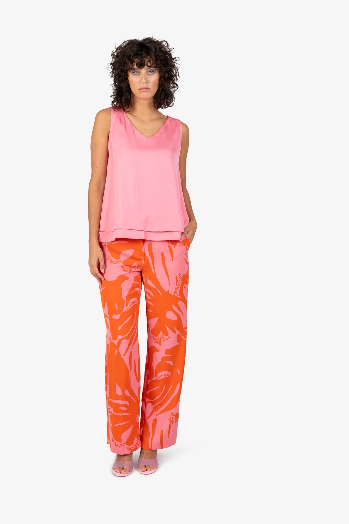 V领双层无袖上衣