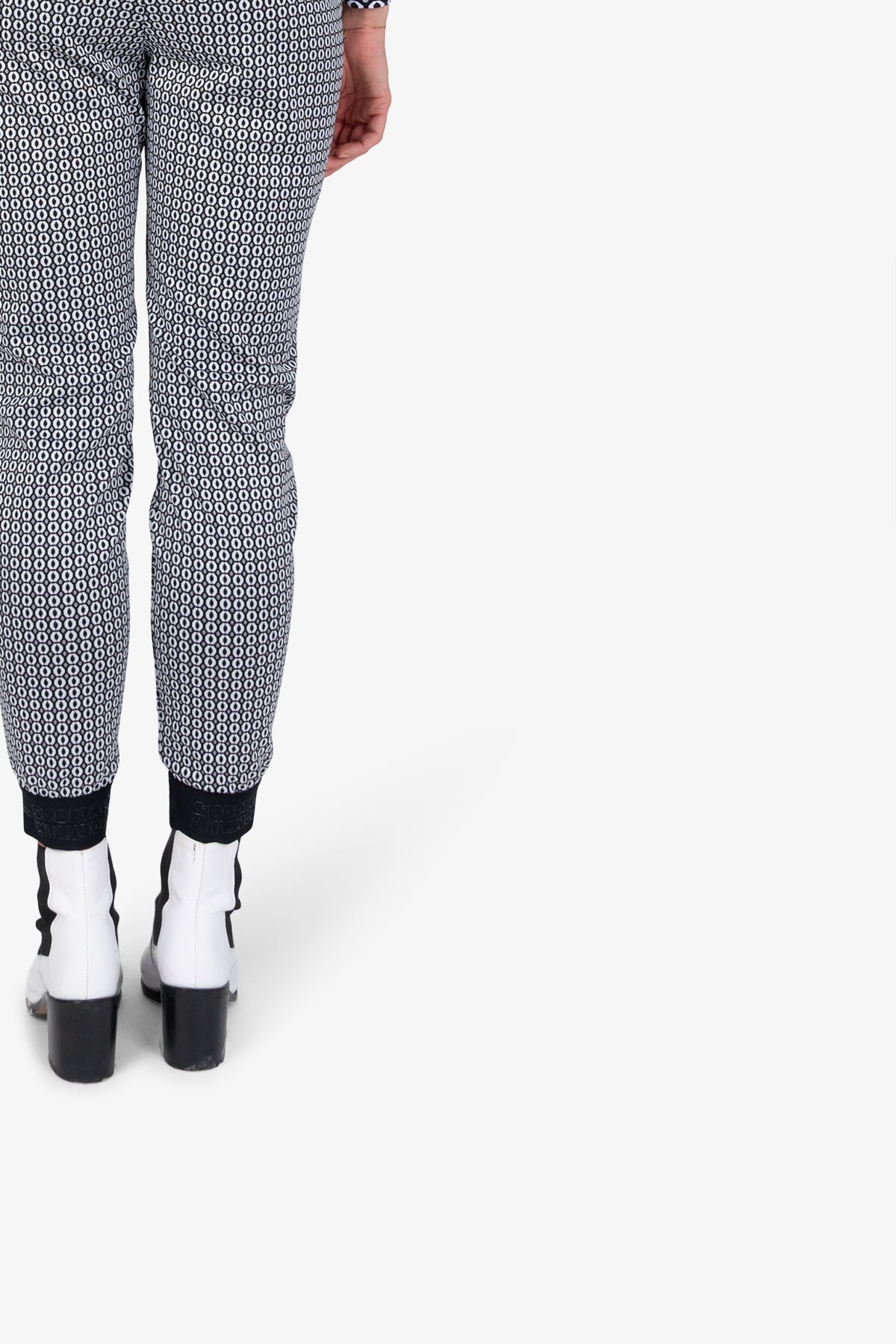 幾何圖形印花高領上衣