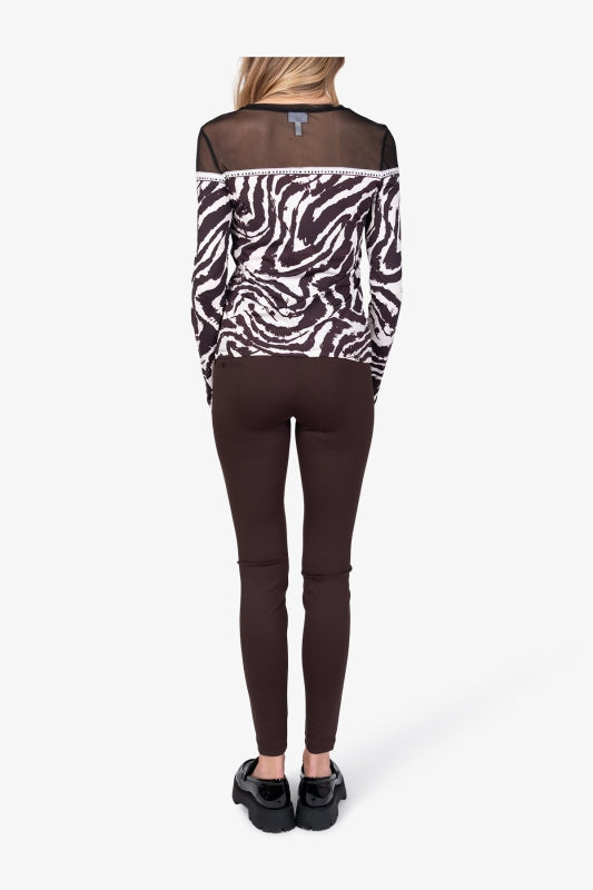 Long-sleeved Shirt with Mesh Fabric