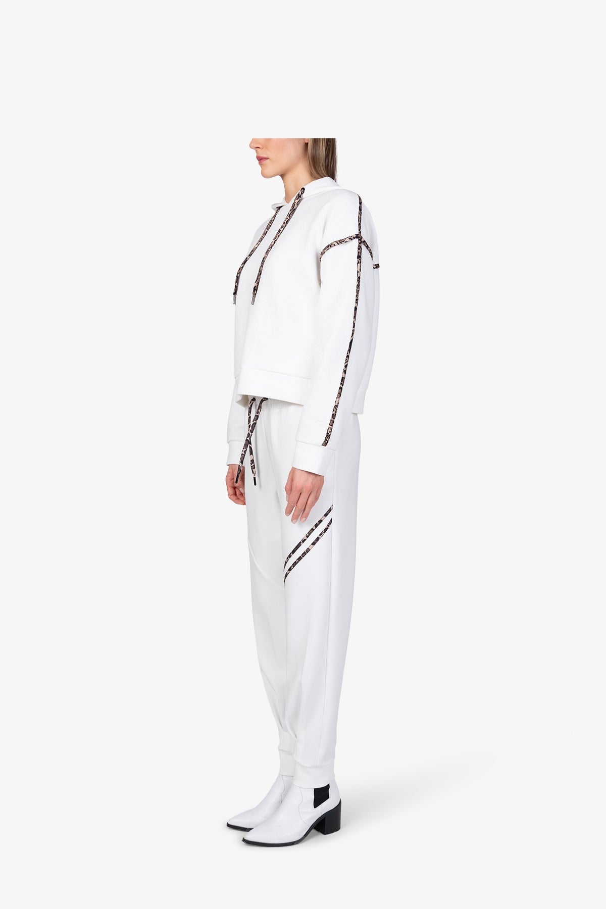 豹紋鑲邊抽繩連帽提花衛衣