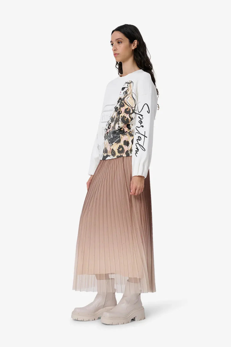 Sweatshirt with 3D Details