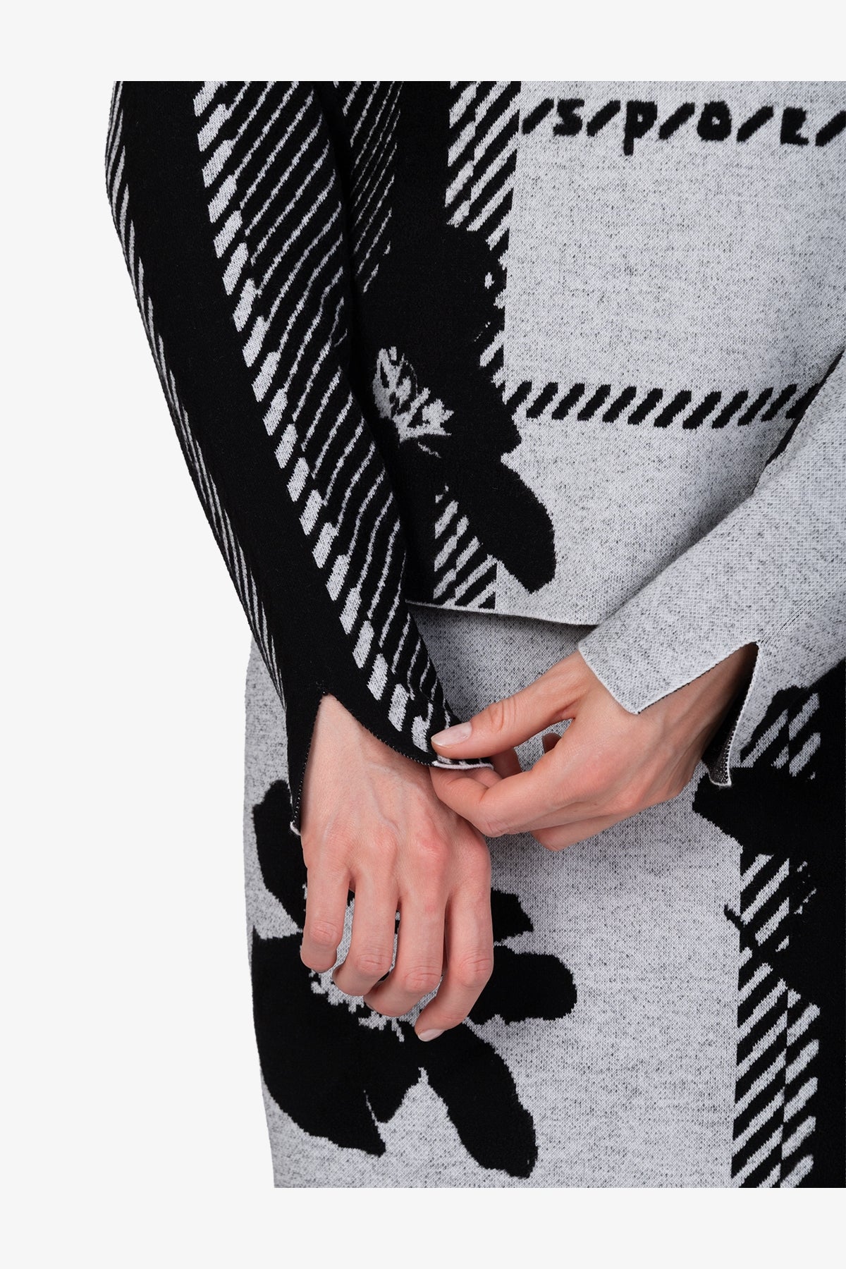 高领提花针织套头衫