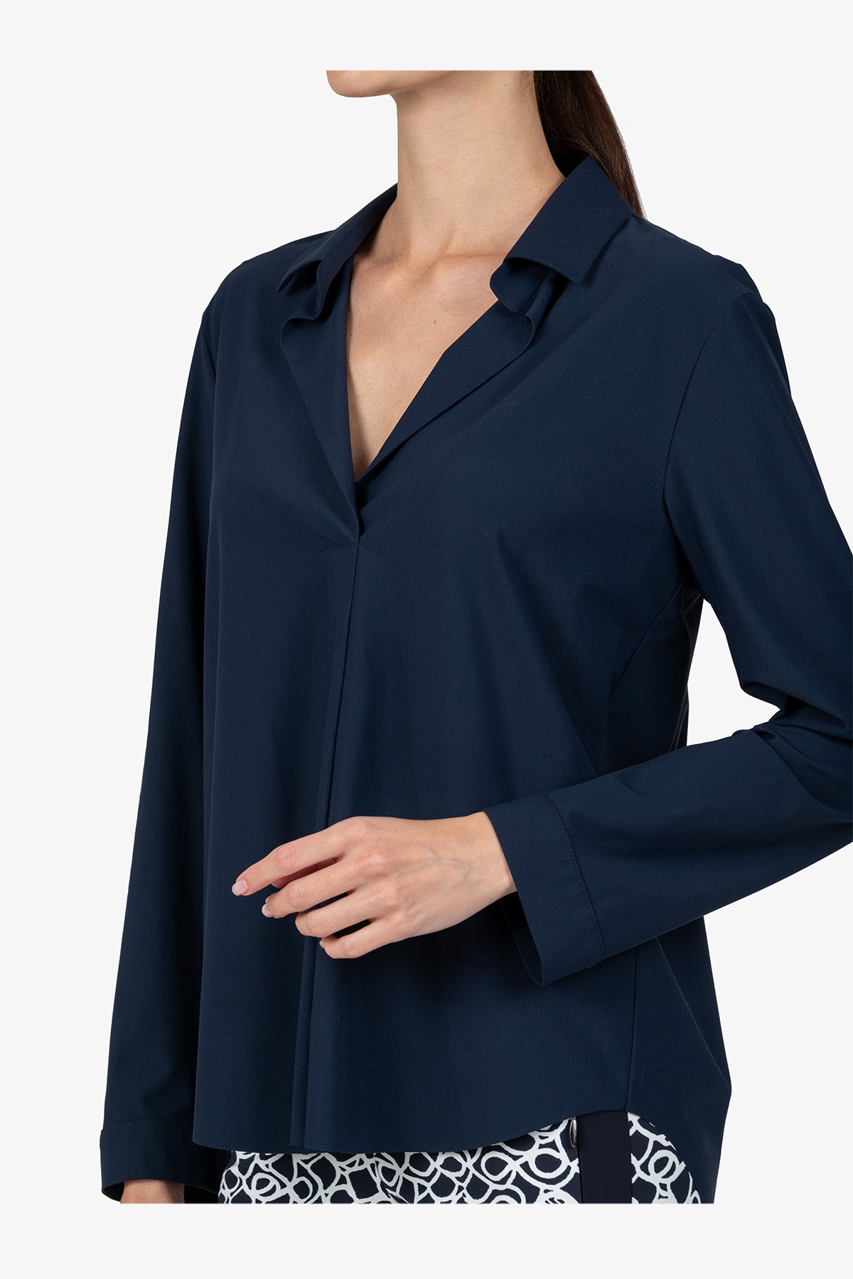 衬衫领套头衬衫