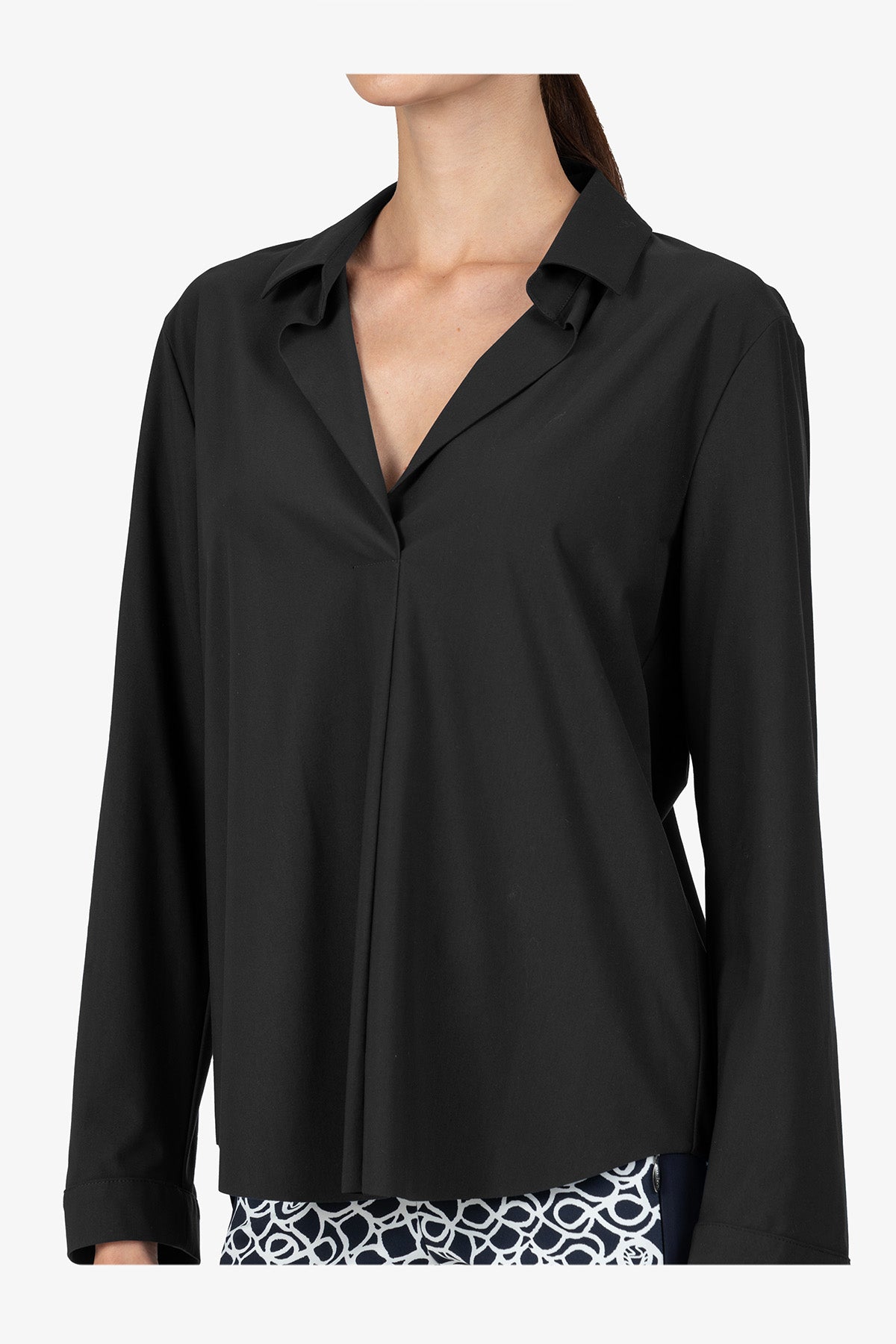 衬衫领套头衬衫