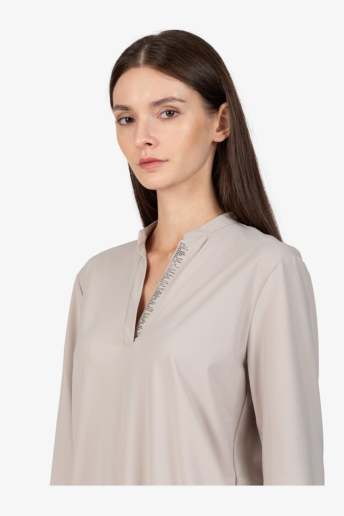 水鑽裝飾V型小立領休閒上衣