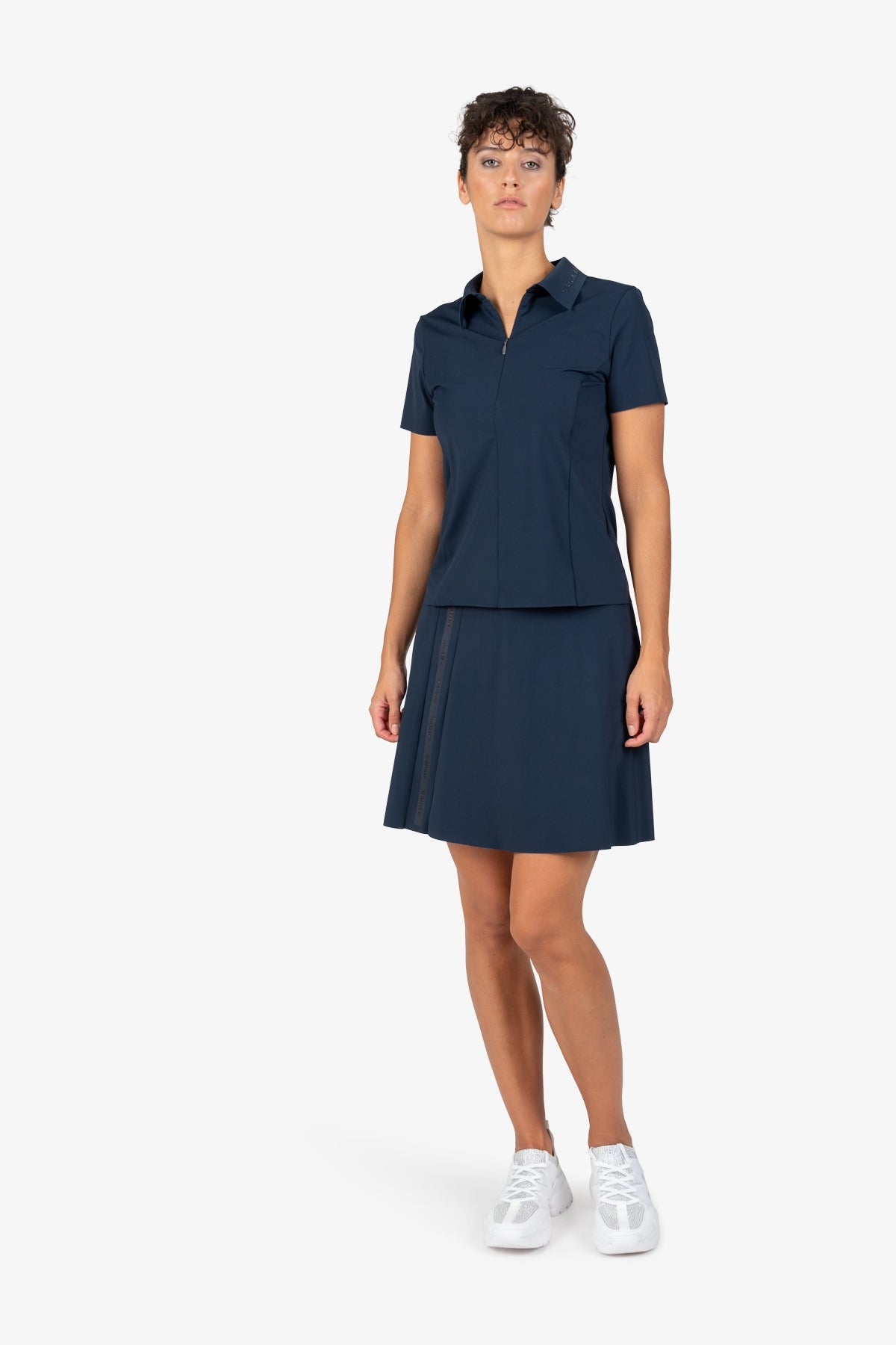 鬆緊腰A字廓型運動半身裙