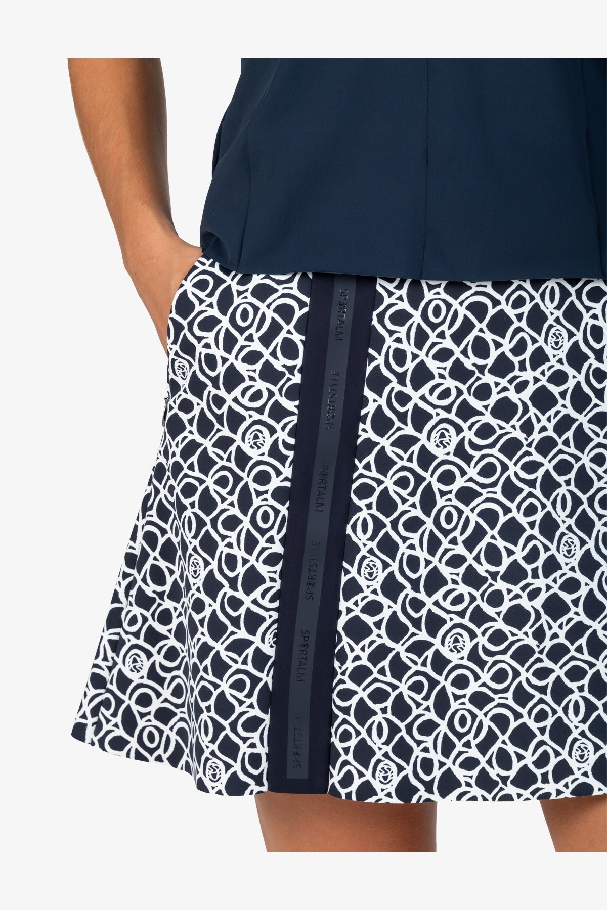 Logo印花圖案A字廓型運動半身裙