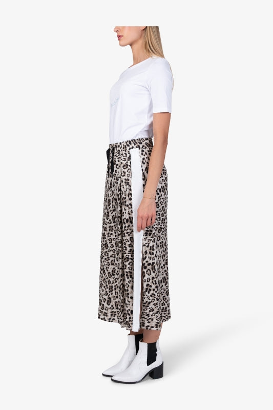 Sporty Skirt in Leo Design