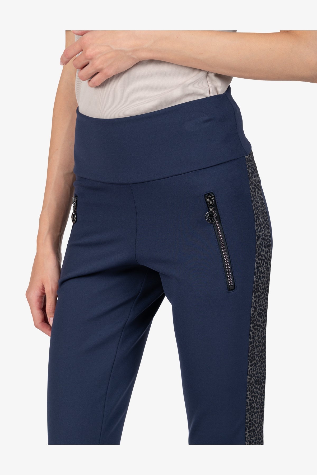 豹紋側飾邊拉鏈口袋緊身褲