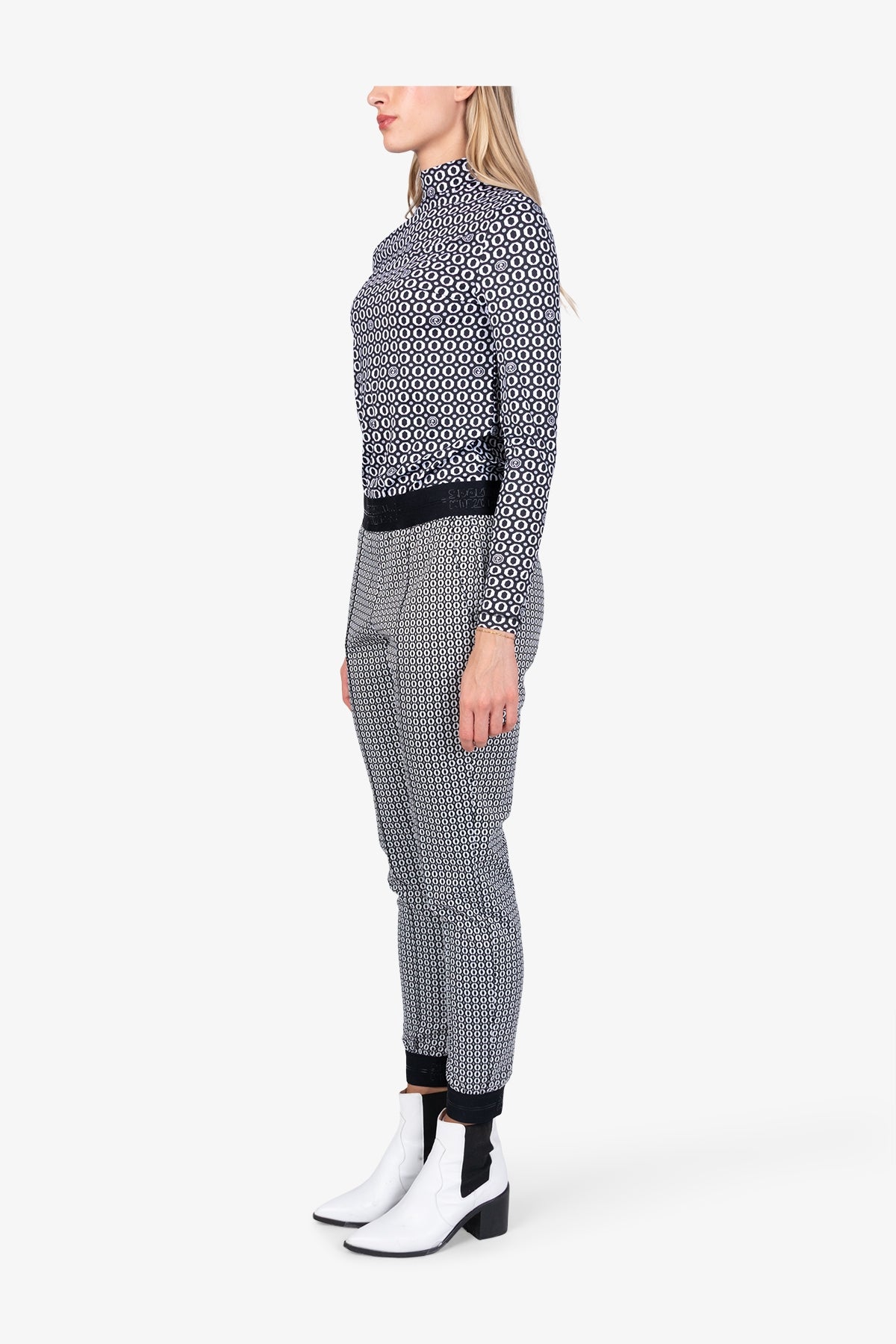 Trousers in Soft Jacquard Fabric