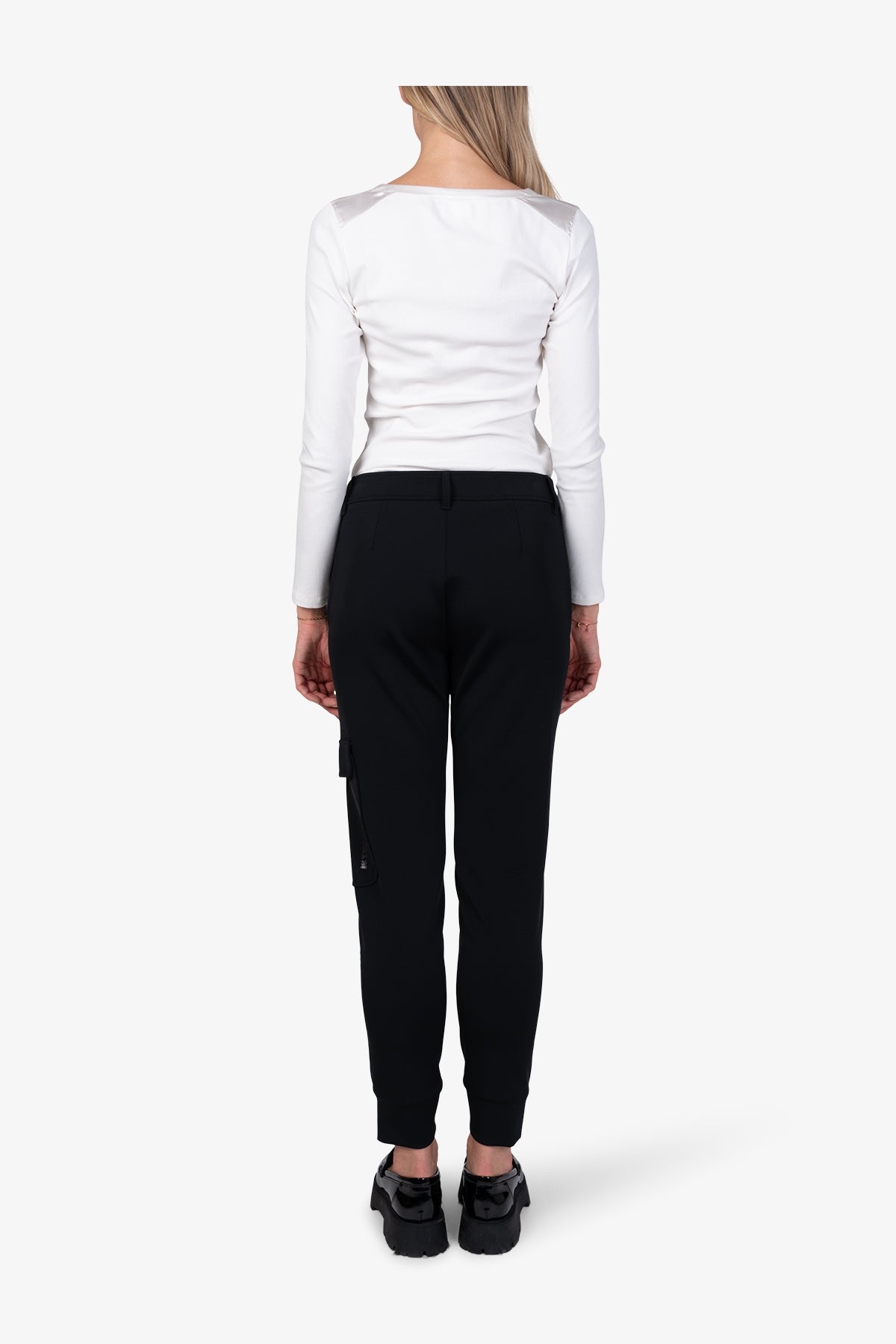 Trousers in Bonded Lace Quality