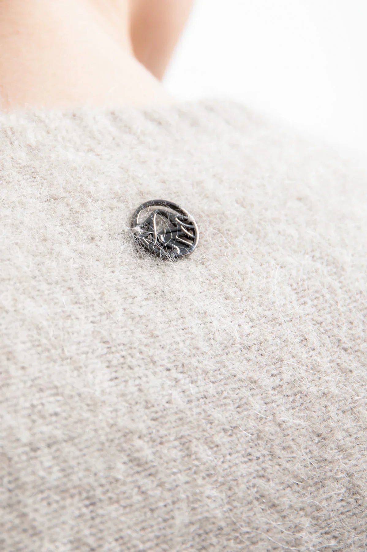 撞色條紋拼接不對稱鬥篷