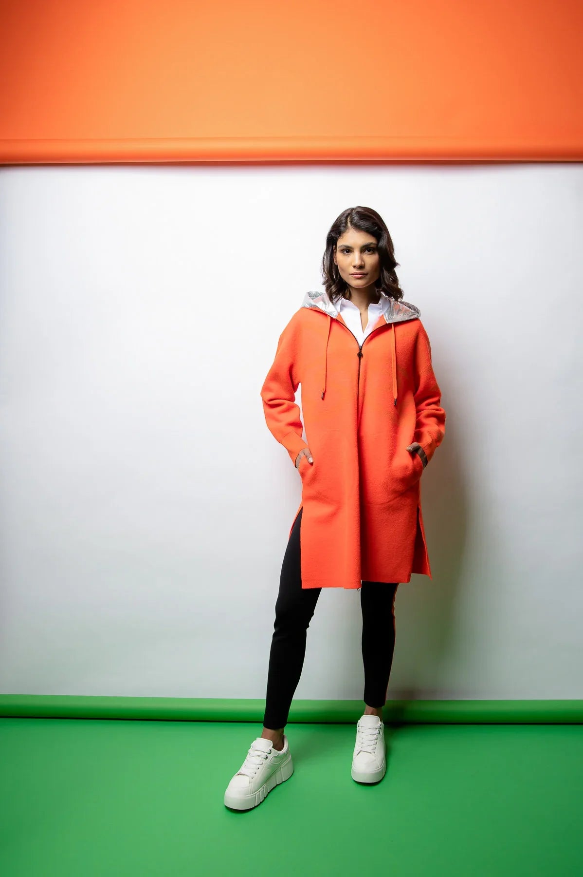 金屬風帽羊毛大衣