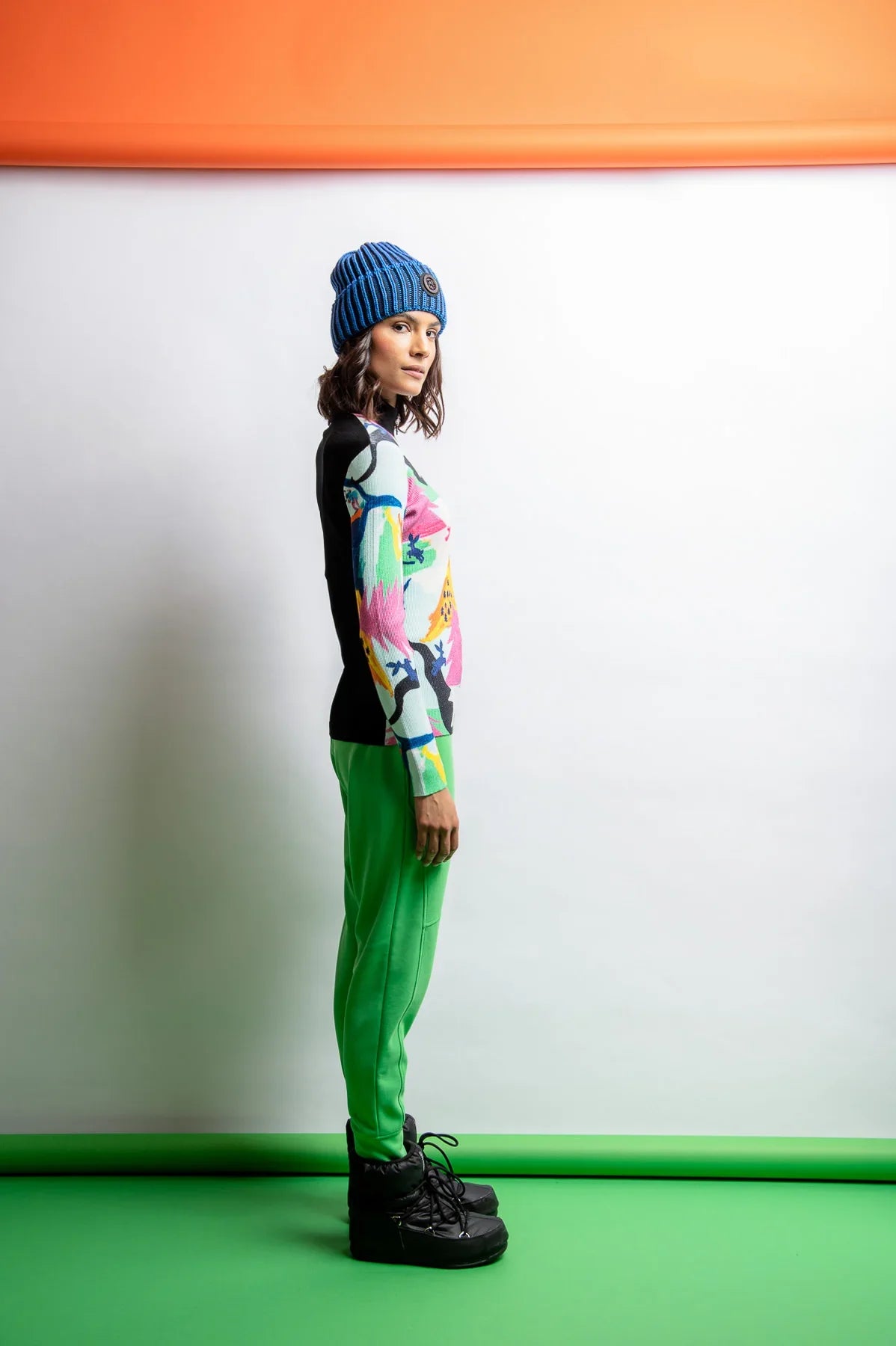 Jogg Pants with Dividing Seams