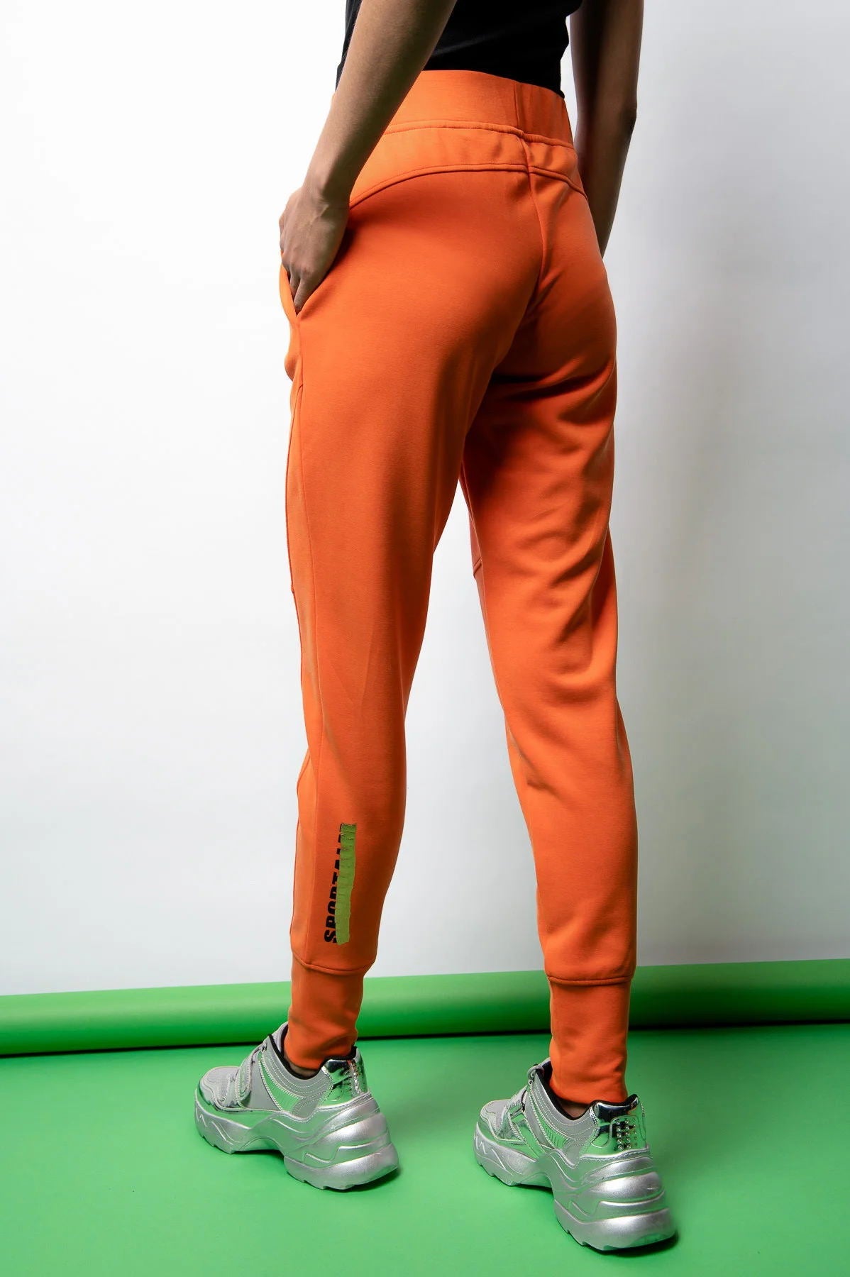 Jogg Pants with Dividing Seams