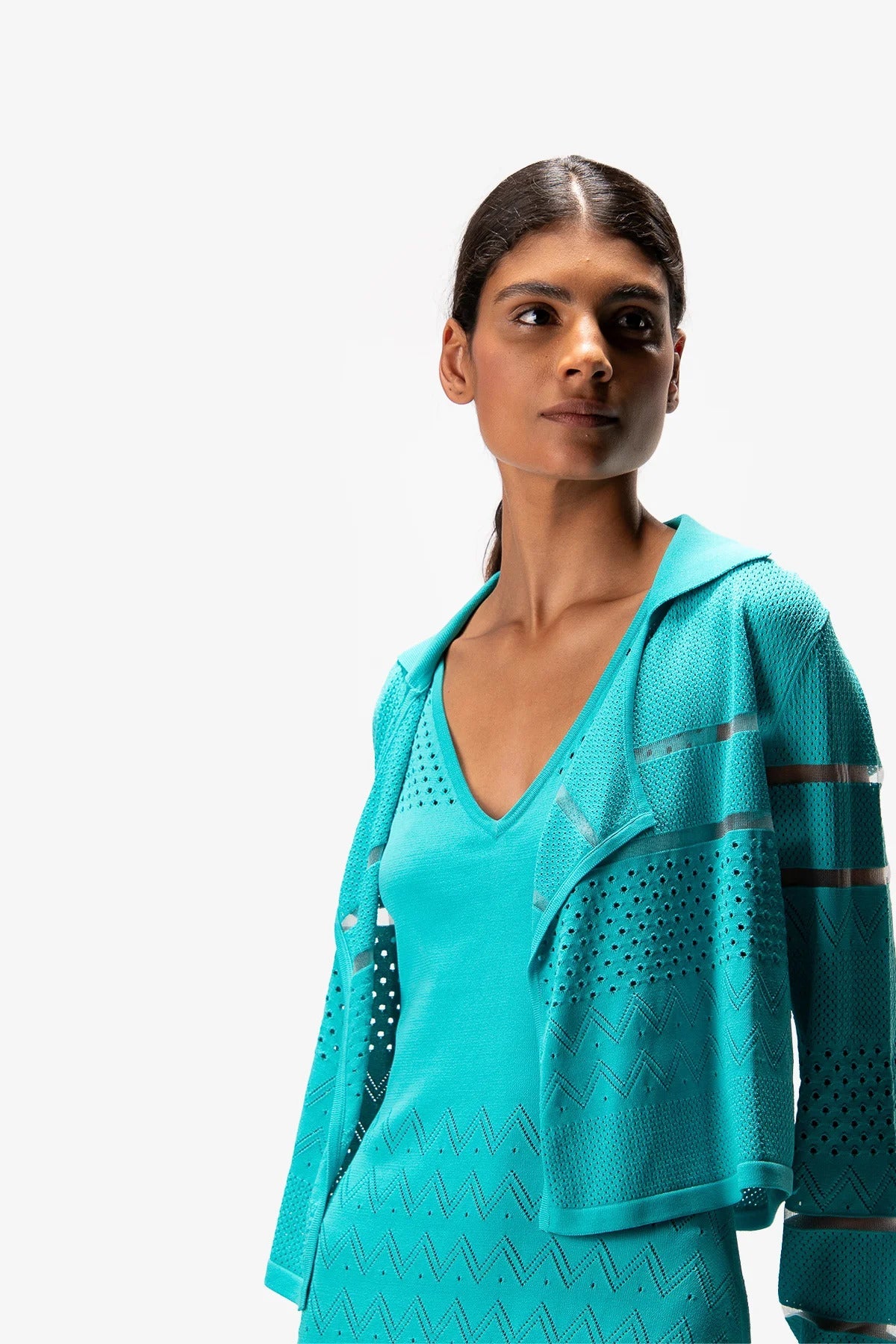 蕾丝拼接针织开衫